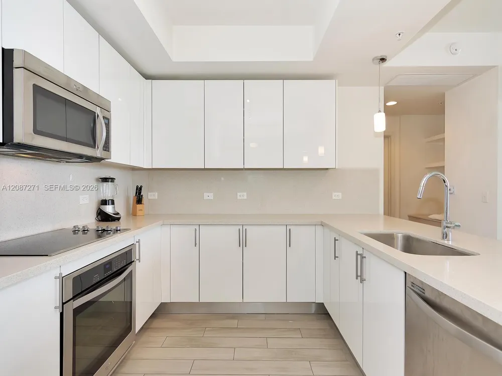 999 SW 1st Ave #2512 Miami, FL 33130
