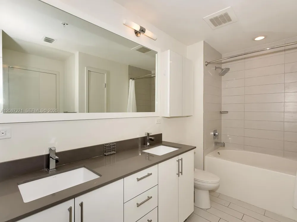 999 SW 1st Ave #2512 Miami, FL 33130