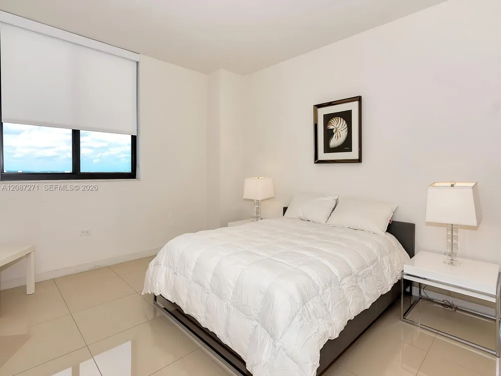 999 SW 1st Ave #2512 Miami, FL 33130