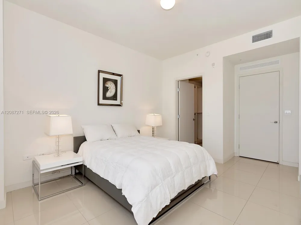 999 SW 1st Ave #2512 Miami, FL 33130