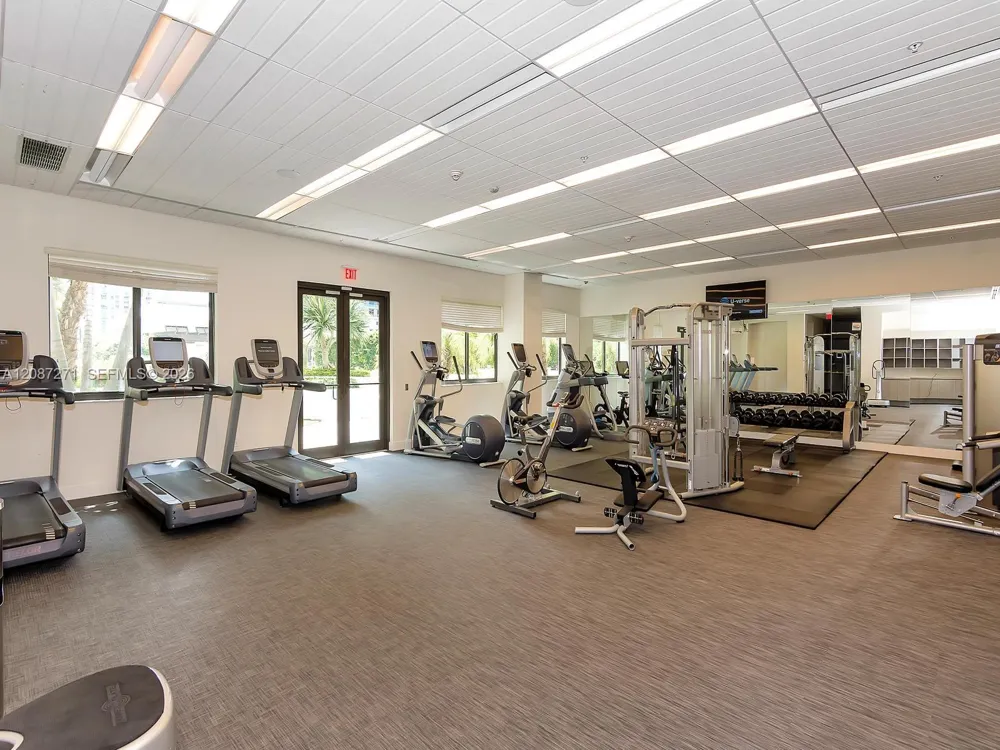999 SW 1st Ave #2512 Miami, FL 33130