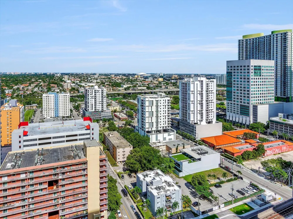 999 SW 1st Ave #2512 Miami, FL 33130