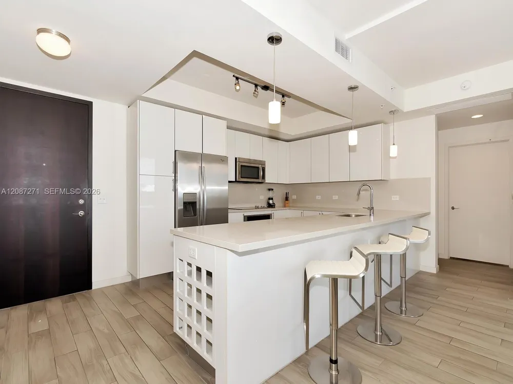 999 SW 1st Ave #2512 Miami, FL 33130