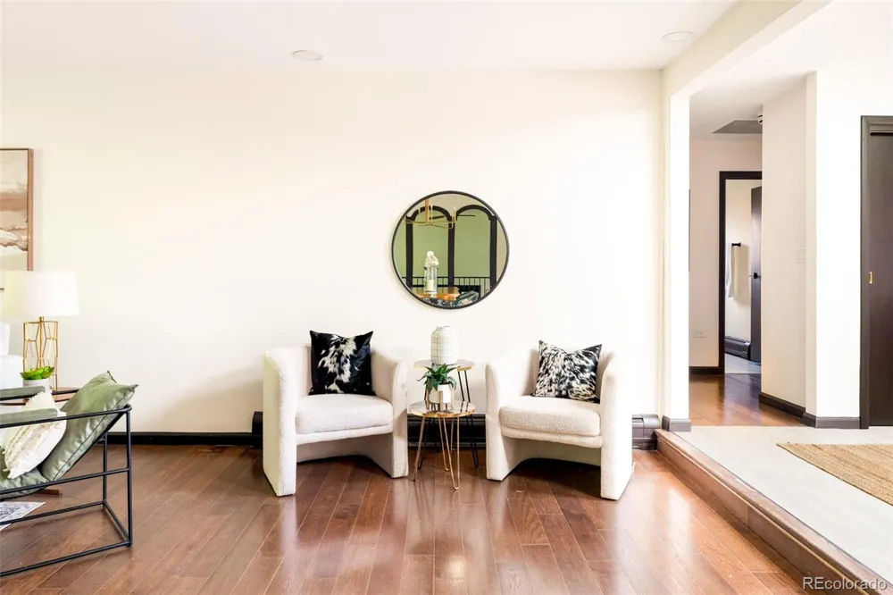 5295 W Princeton Drive Denver, CO 80235