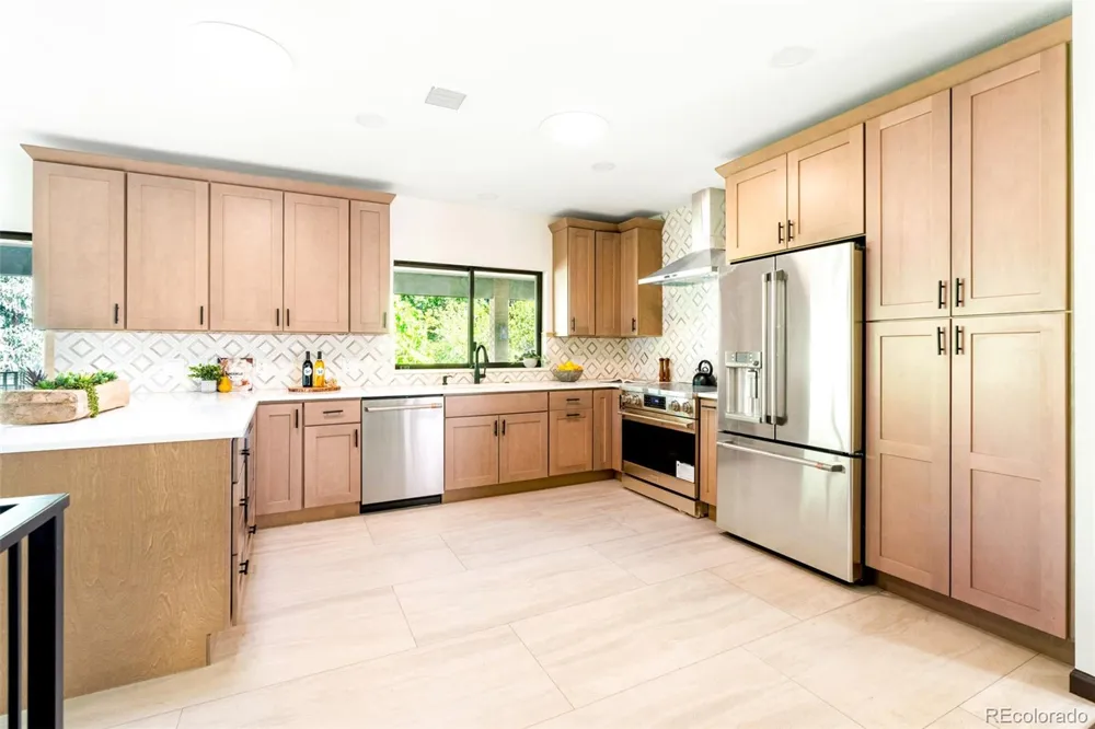 5295 W Princeton Drive Denver, CO 80235