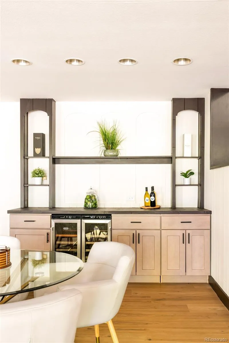 5295 W Princeton Drive Denver, CO 80235