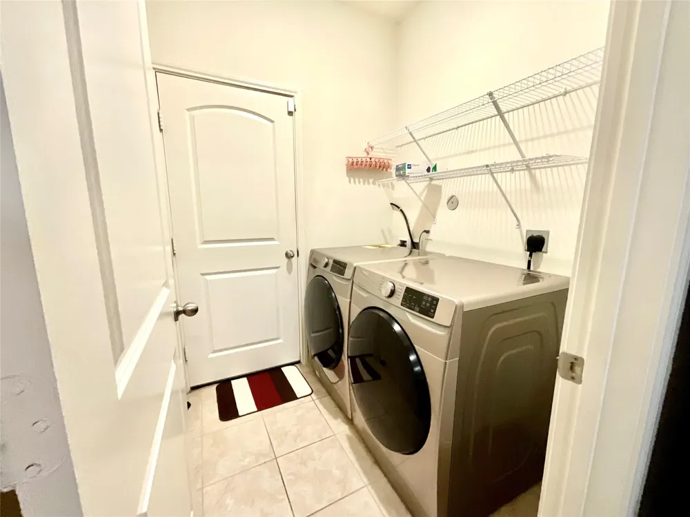 175 Emma Rose Drive Katy, TX 77493