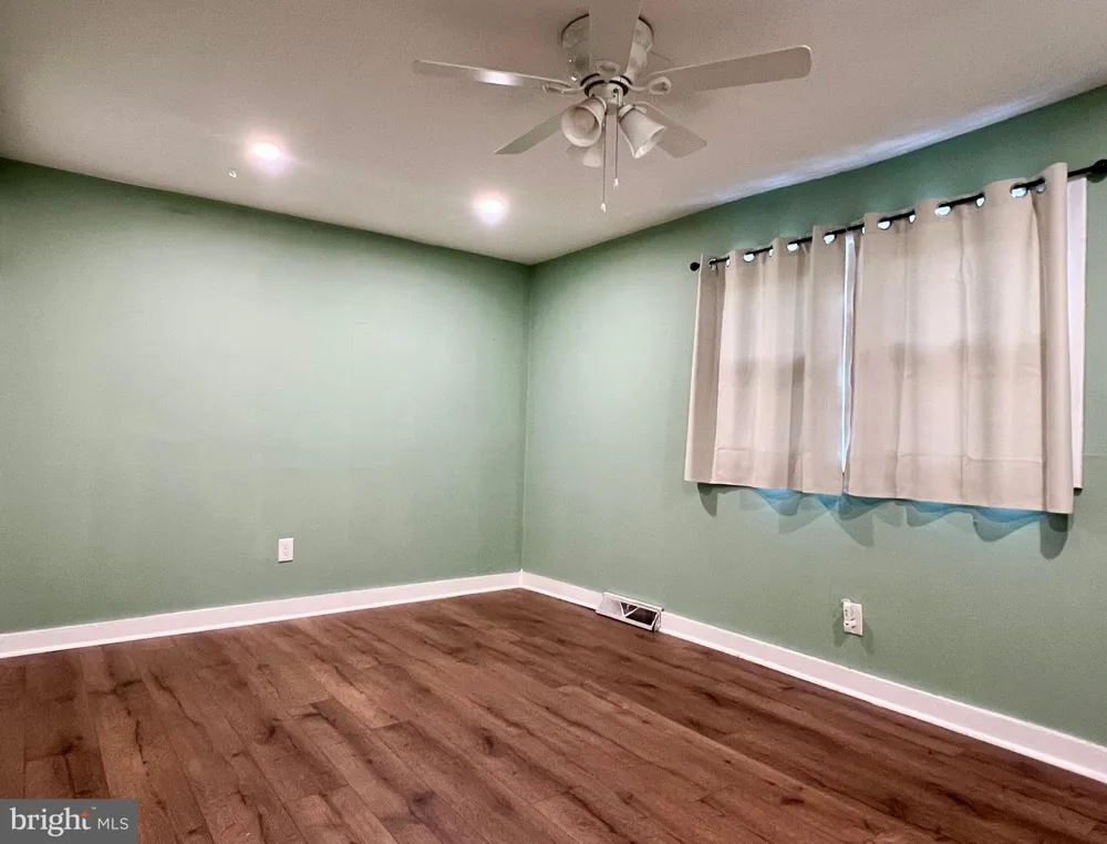 2611 WASHINGTON AVENUE Claymont, DE 19703