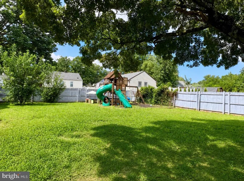 2611 WASHINGTON AVENUE Claymont, DE 19703