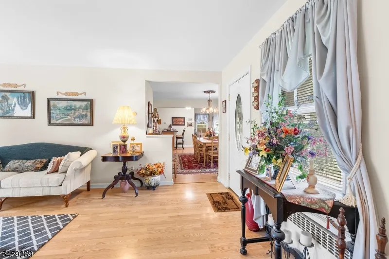 498 Morris Ave Boonton Town, NJ 07005
