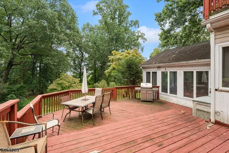 498 Morris Ave Boonton Town, NJ 07005