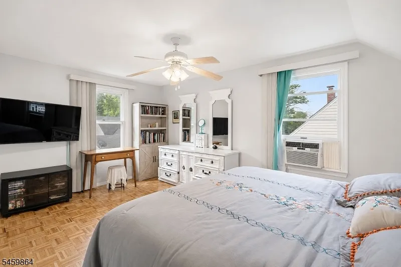 1601 Raritan Rd Clark, NJ 07066