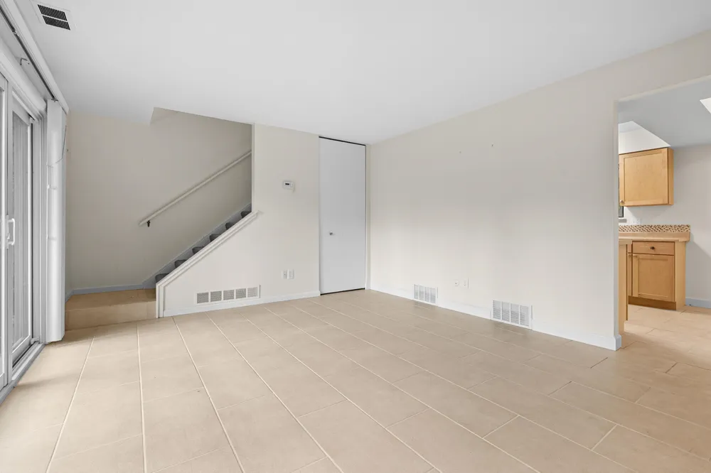 3844 Greenleaf Circle Kalamazoo, MI 49008