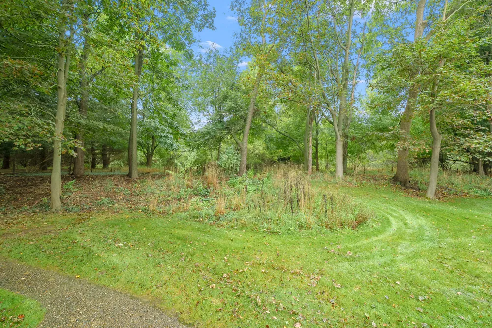 3844 Greenleaf Circle Kalamazoo, MI 49008