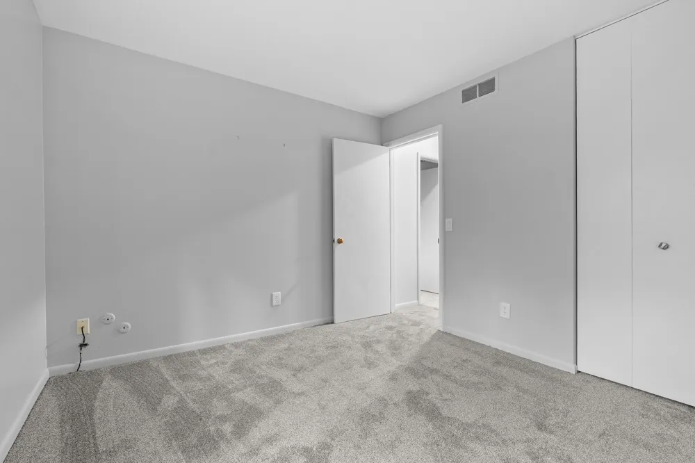 3844 Greenleaf Circle Kalamazoo, MI 49008