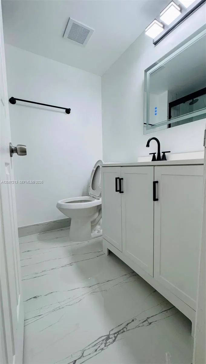 18216 Mediterranean Blvd #1-19 Hialeah, FL 33015
