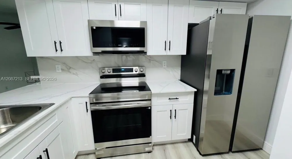 18216 Mediterranean Blvd #1-19 Hialeah, FL 33015