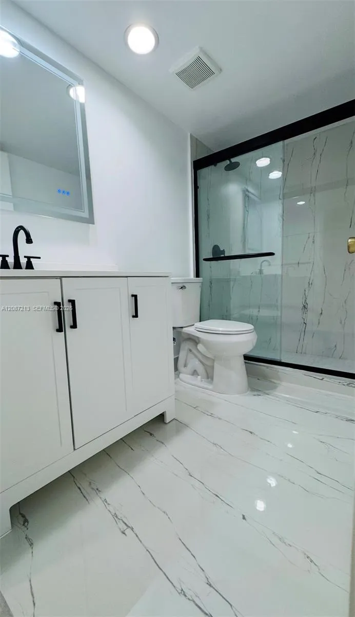 18216 Mediterranean Blvd #1-19 Hialeah, FL 33015