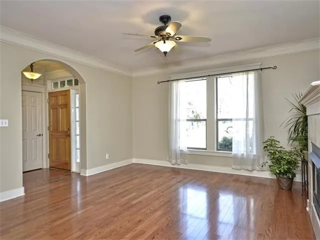 3701 Robinson Avenue Austin, TX 78722