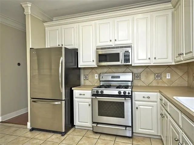 3701 Robinson Avenue Austin, TX 78722