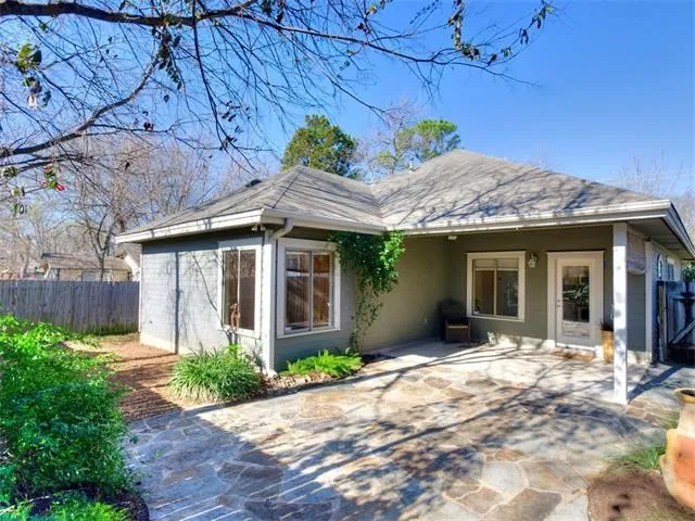 3701 Robinson Avenue Austin, TX 78722