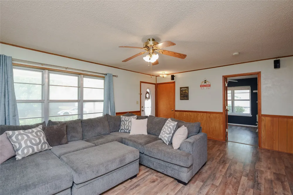 223 Hillcrest Street Sanger, TX 76266