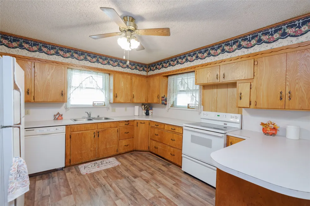 223 Hillcrest Street Sanger, TX 76266