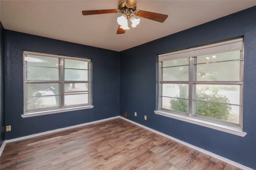 223 Hillcrest Street Sanger, TX 76266