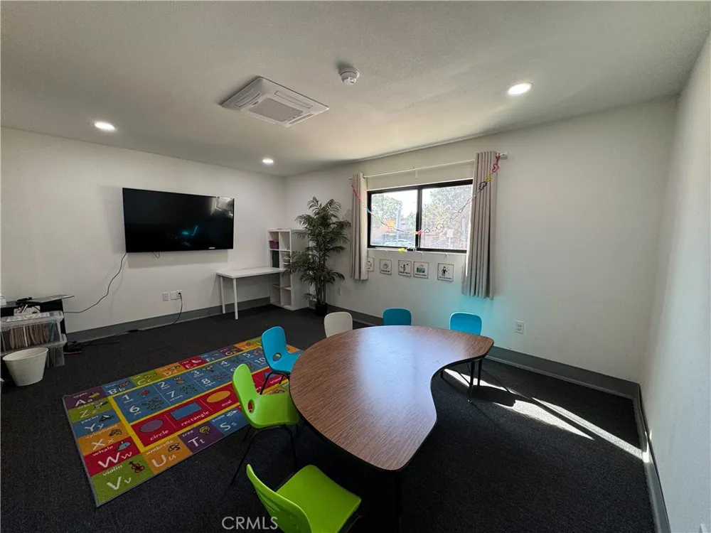 12791 Yorba Chino, CA 91710