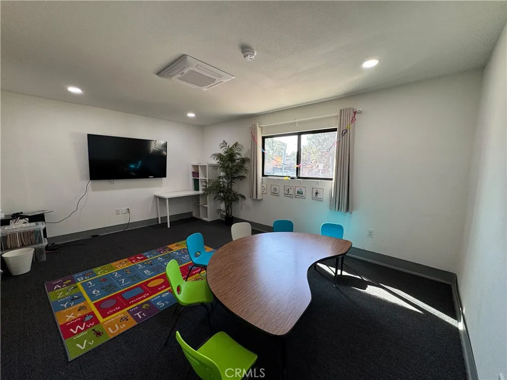 12791 Yorba Chino, CA 91710