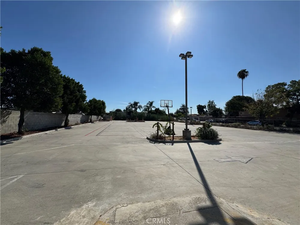 12791 Yorba Chino, CA 91710