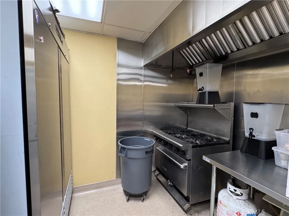 12791 Yorba Chino, CA 91710