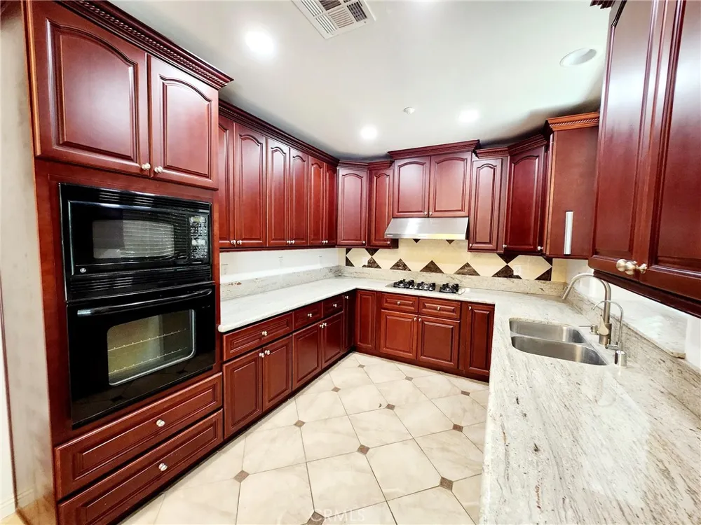 1016 W Huntington Drive #A Arcadia, CA 91007
