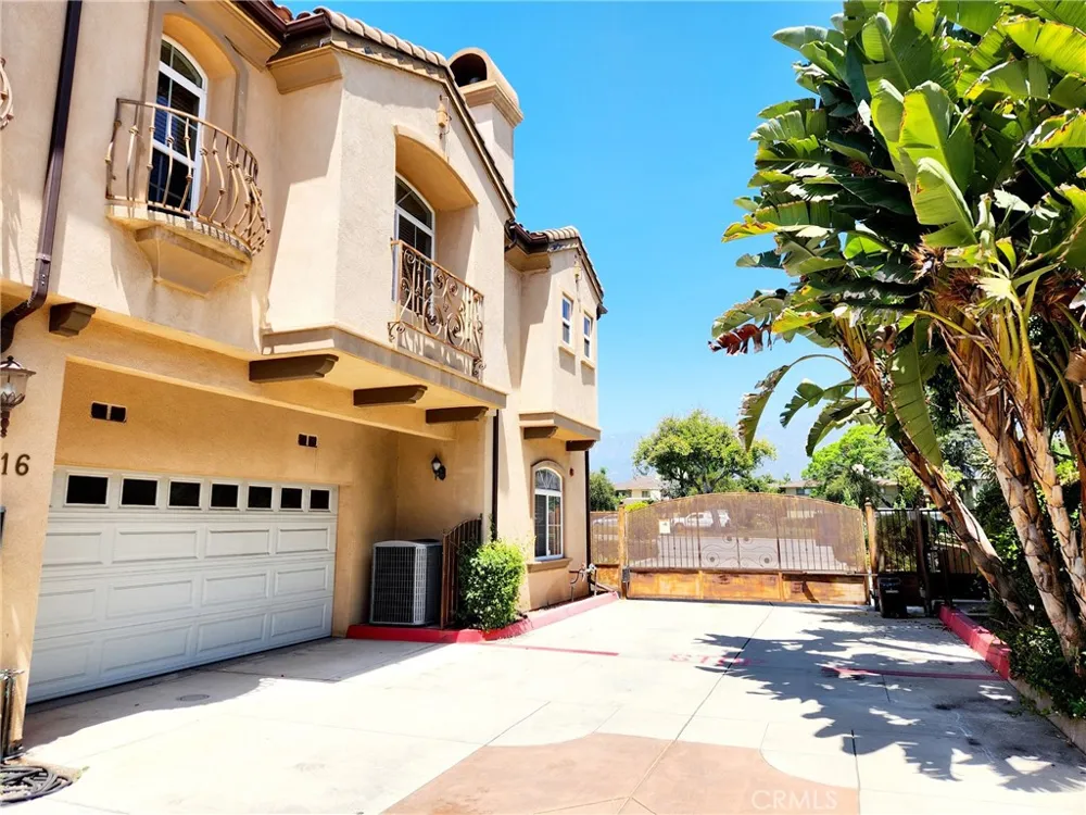 1016 W Huntington Drive #A Arcadia, CA 91007