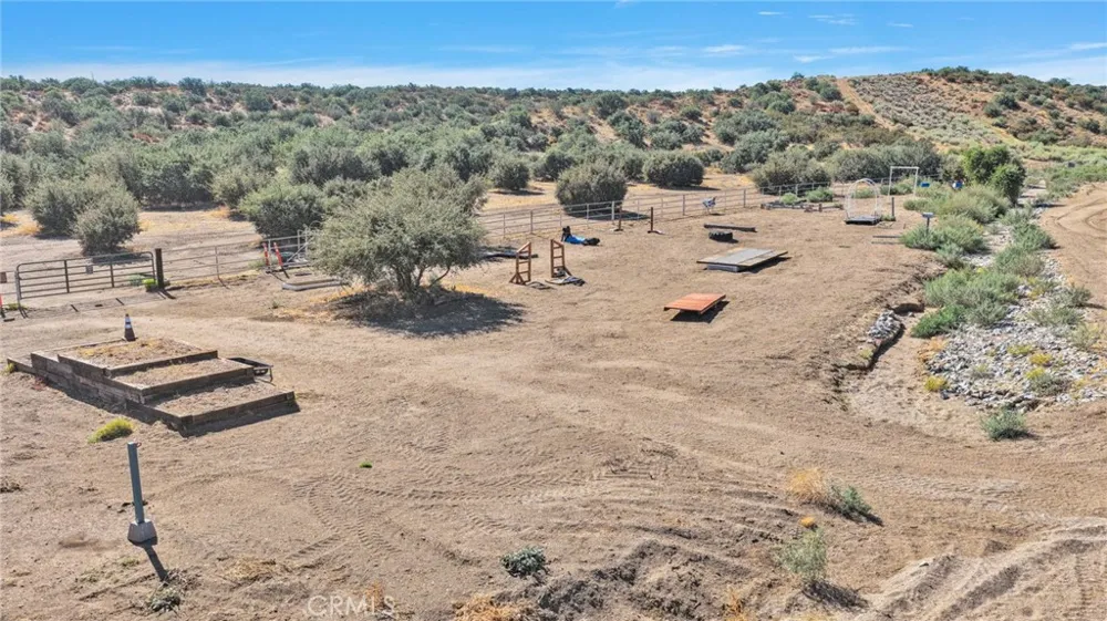 8089 Arrowhead Phelan, CA 92371