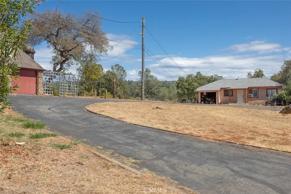 119 Ward Boulevard Oroville, CA 95966