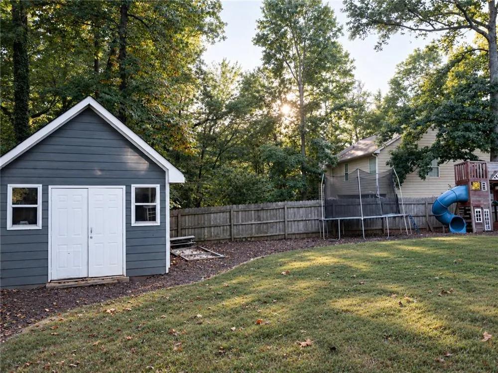 3675 Wake Robin Way Cumming, GA 30028