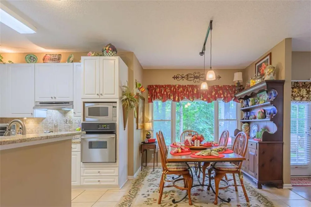 2140 Soft Pine Lane Acworth, GA 30102