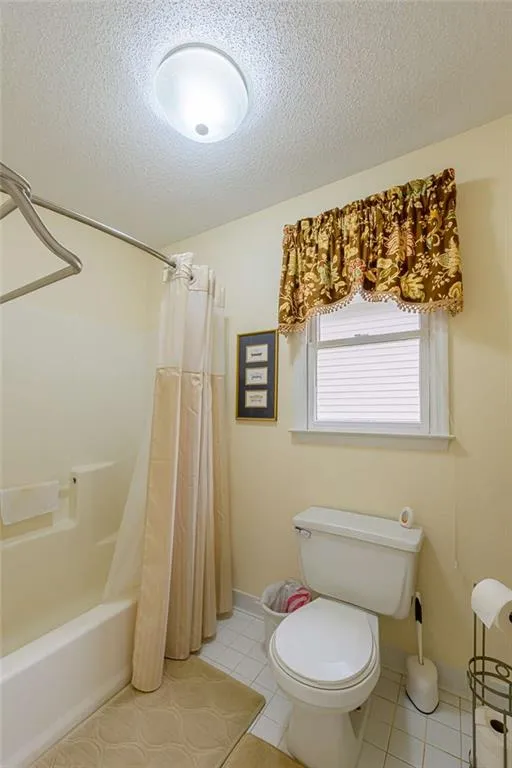 2140 Soft Pine Lane Acworth, GA 30102