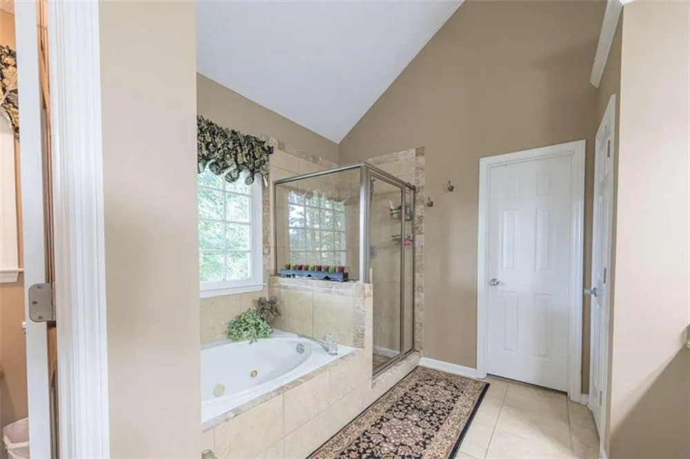 2140 Soft Pine Lane Acworth, GA 30102
