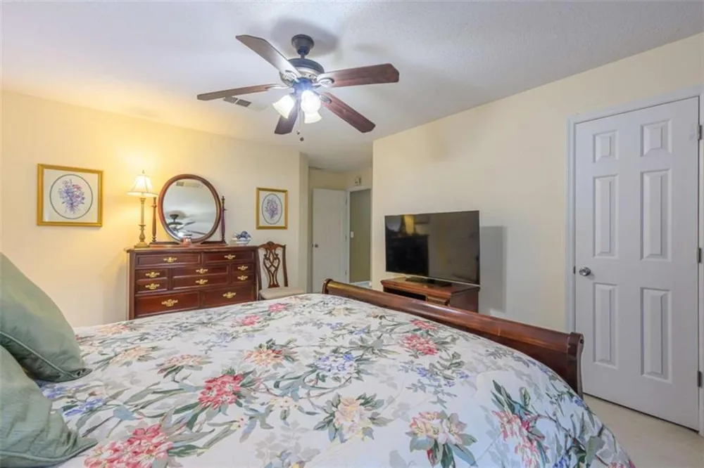 2140 Soft Pine Lane Acworth, GA 30102