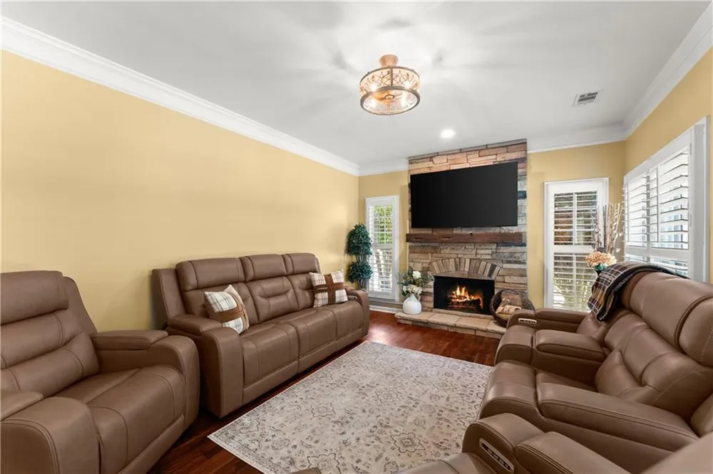 4846 Amstel Place Flowery Branch, GA 30542