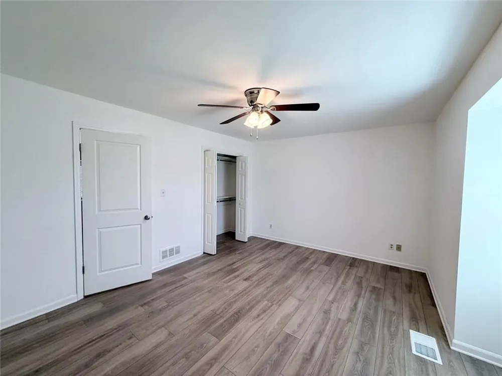 3925 Mountain View Road #E3 Oakwood, GA 30566