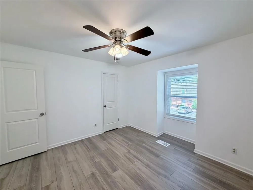 3925 Mountain View Road #E3 Oakwood, GA 30566