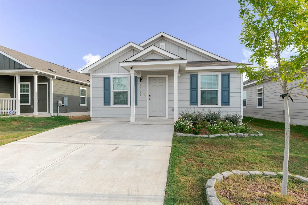 1129 Catfish Lane Bastrop, TX 78602