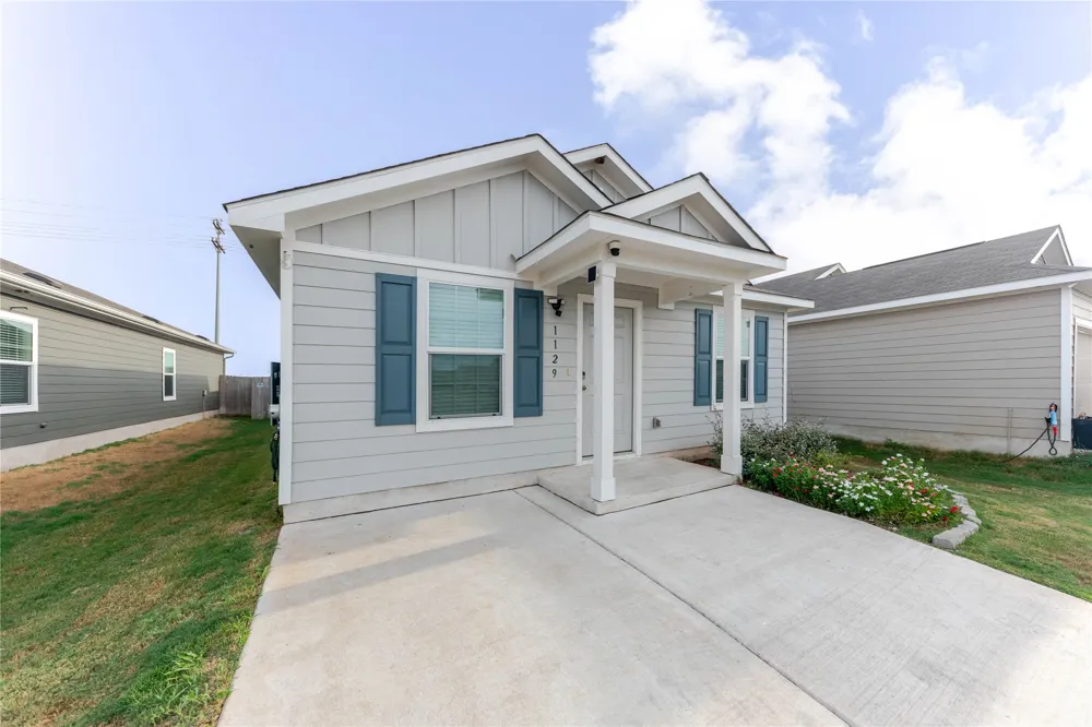 1129 Catfish Lane Bastrop, TX 78602