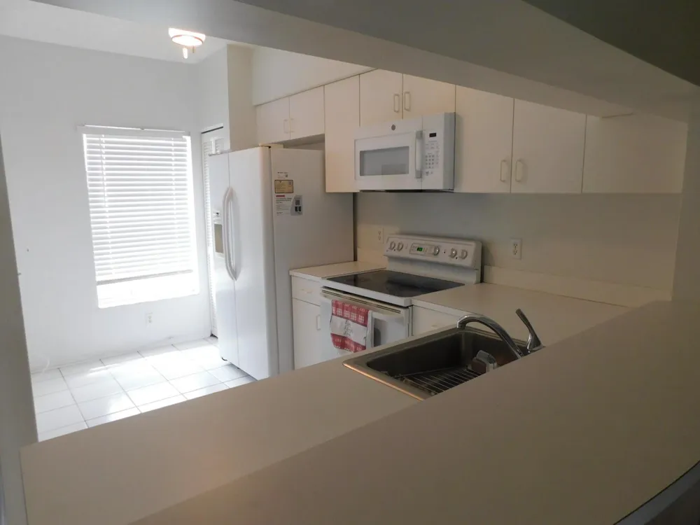 50 Simonton Circle Weston, FL 33326