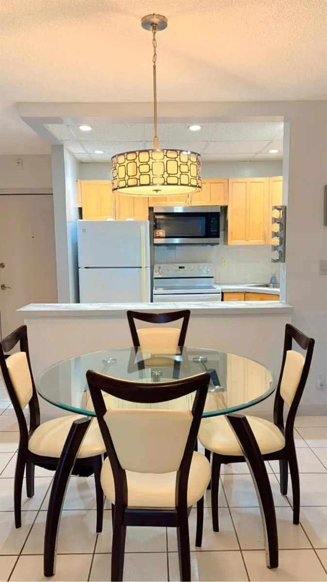 1560 MCKINLEY STREET #111W Hollywood, FL 33020