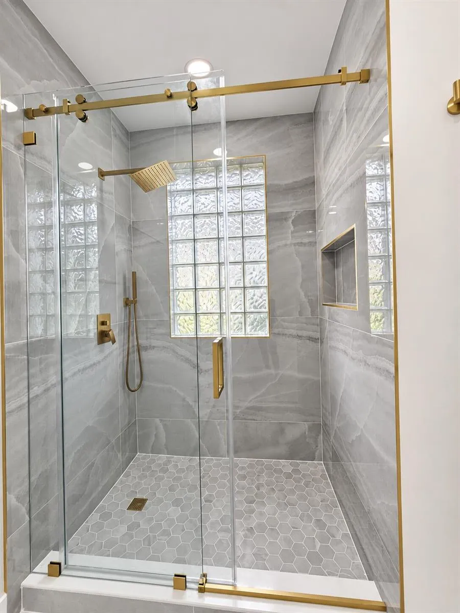 15430 SW 38TH TERRACE Miami, FL 33185