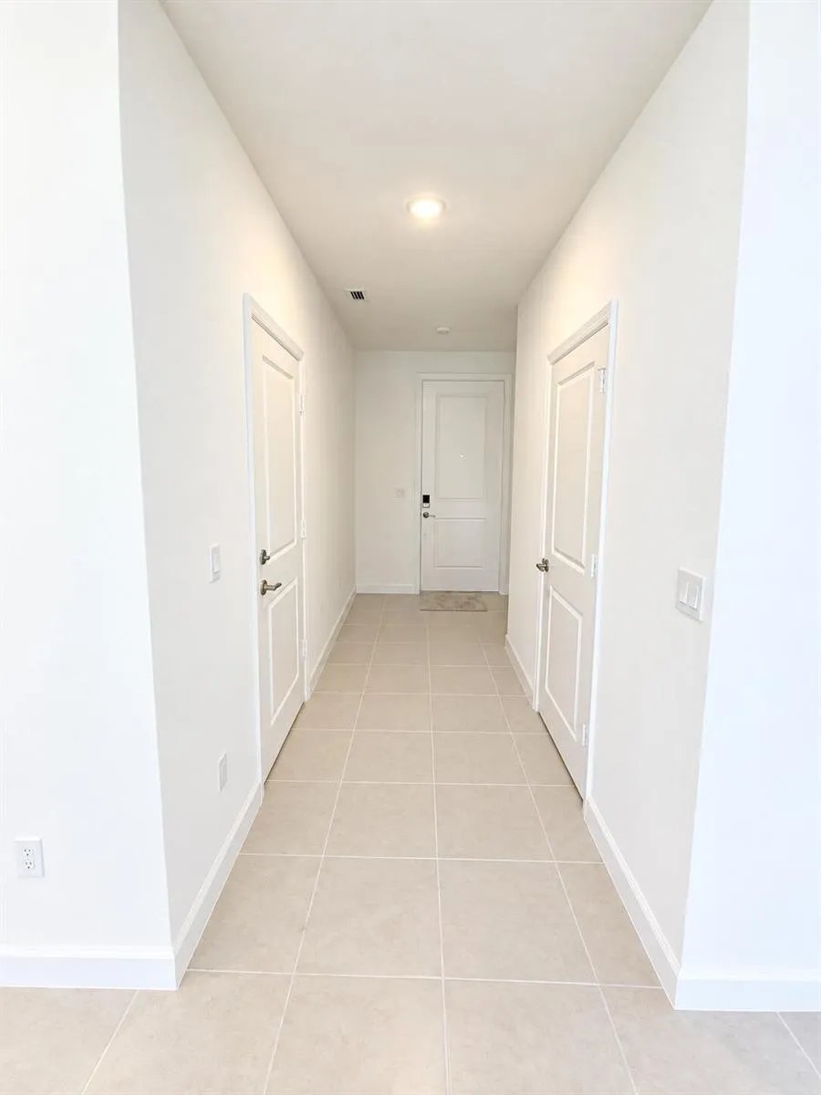 321 SE CROSSOAK LANE Port St. Lucie, FL 34984